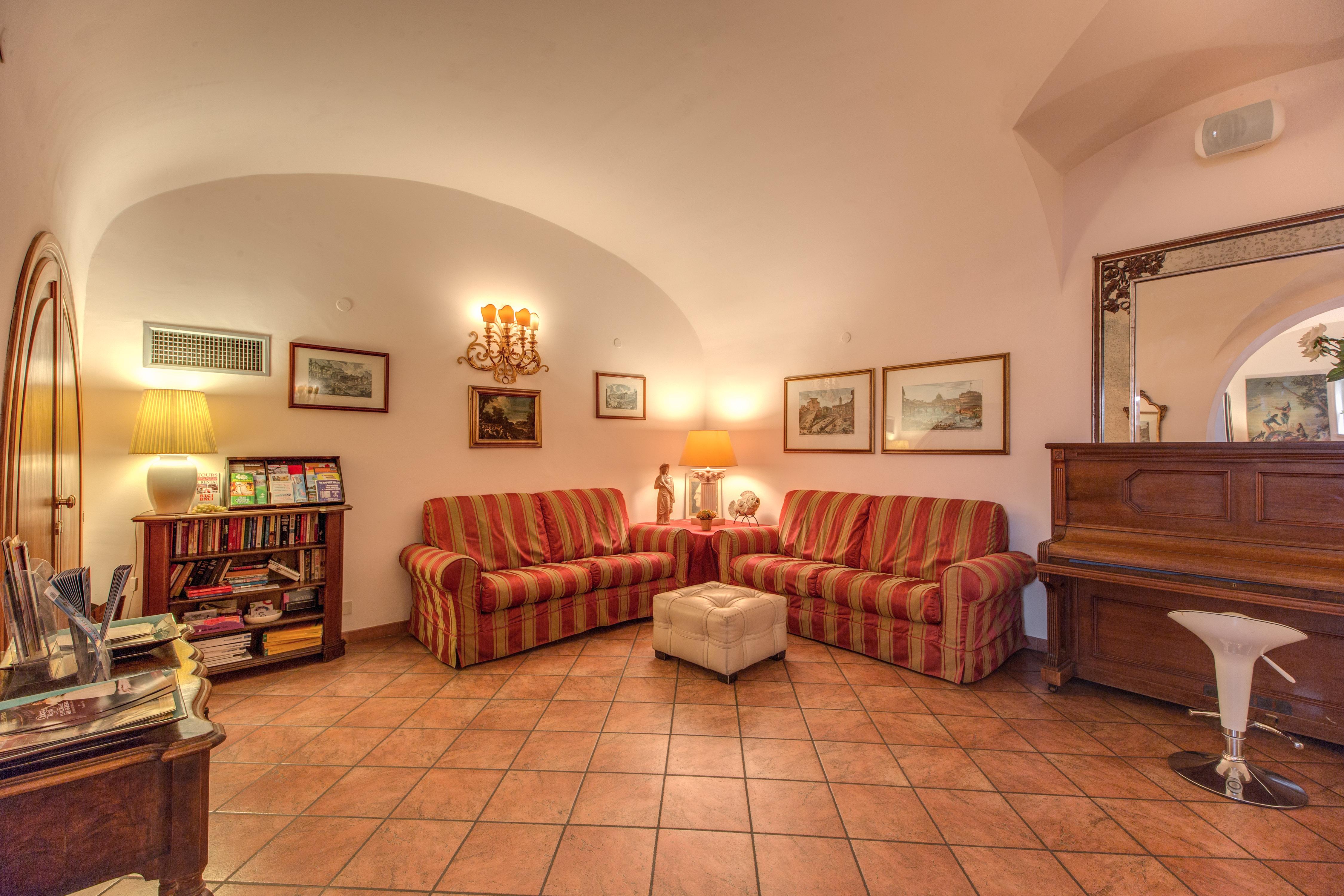 Hotel Corona — Foto’s 1
